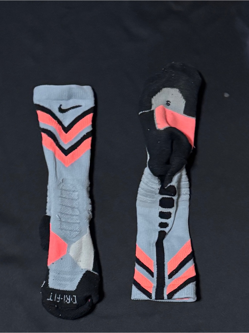 Nike Men’s Grey & Coral Hyperelite socks